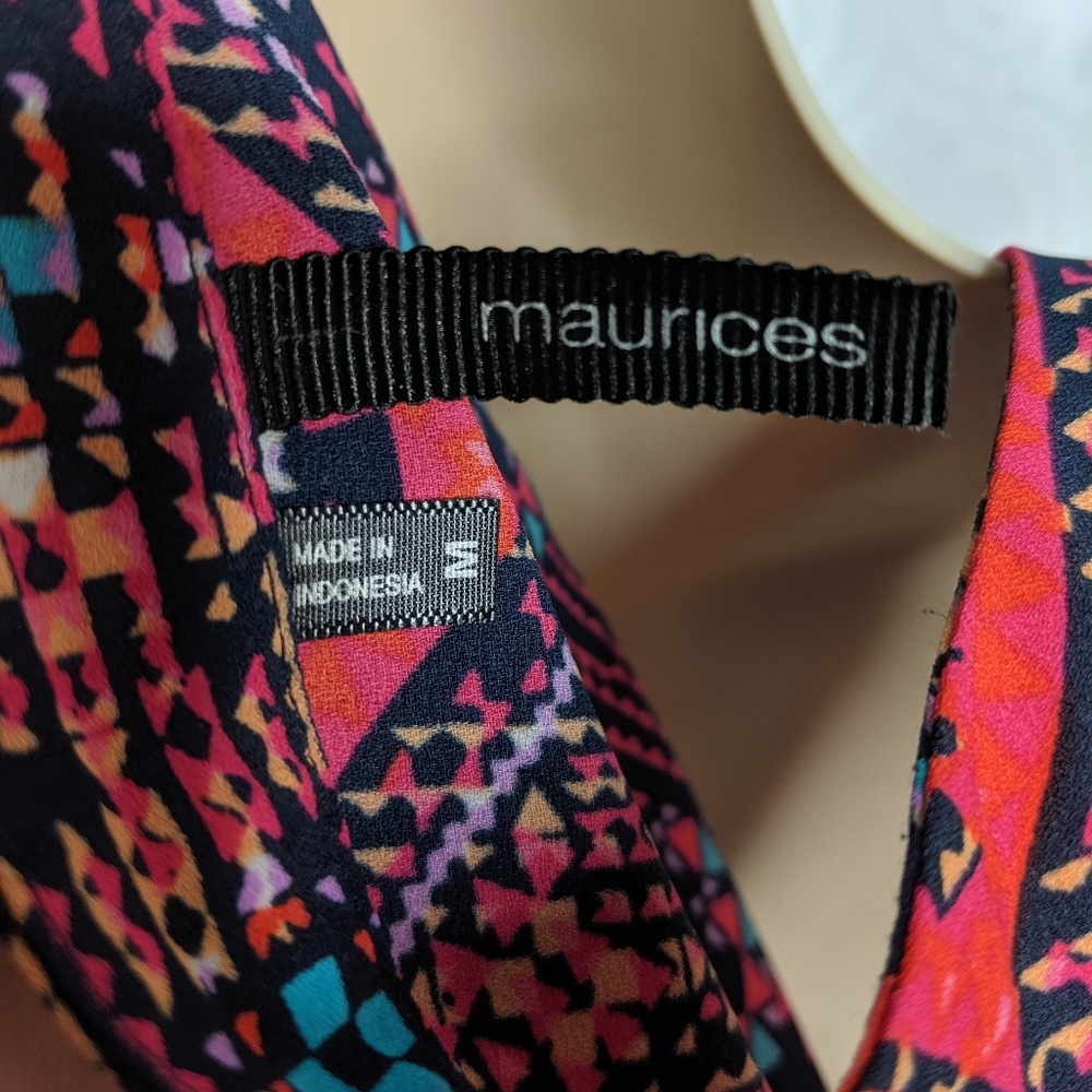 Maurices Tie Front Button Up Southwest Print Top M - image 4